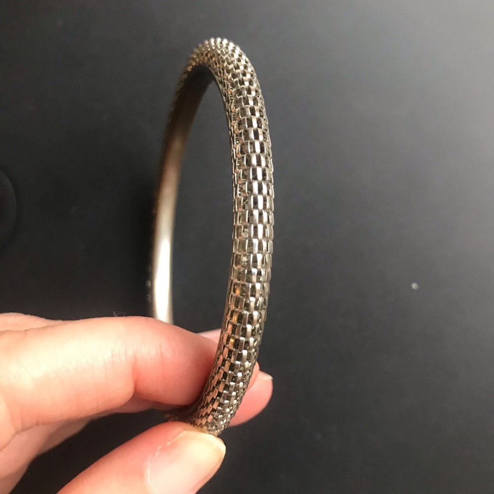 Silver color shiny bangle bracelet
